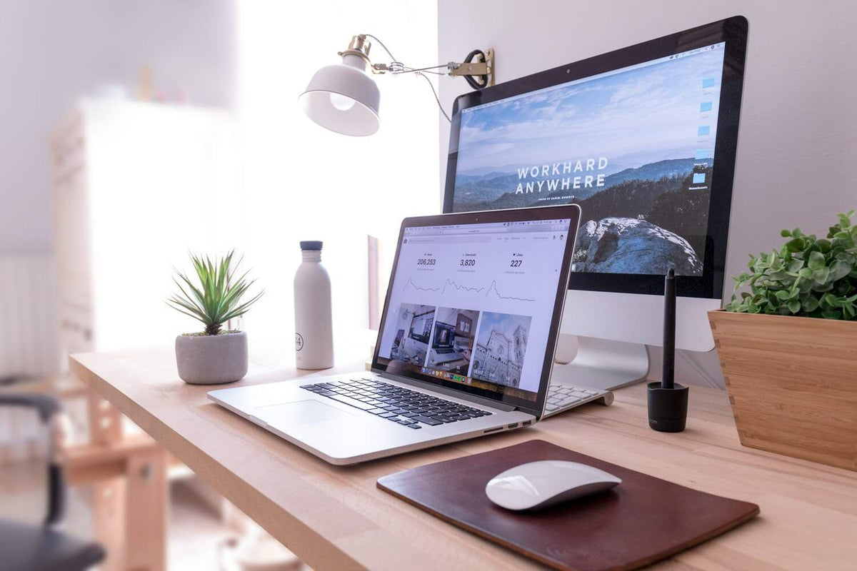 A cleaned-up desk from someone using work desk organisation ideas