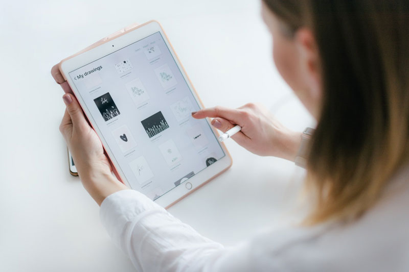 Accessories That Enhance Tablet Features
